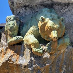 france/occitanie/tarbes/fontaine-des-quatre-vallees