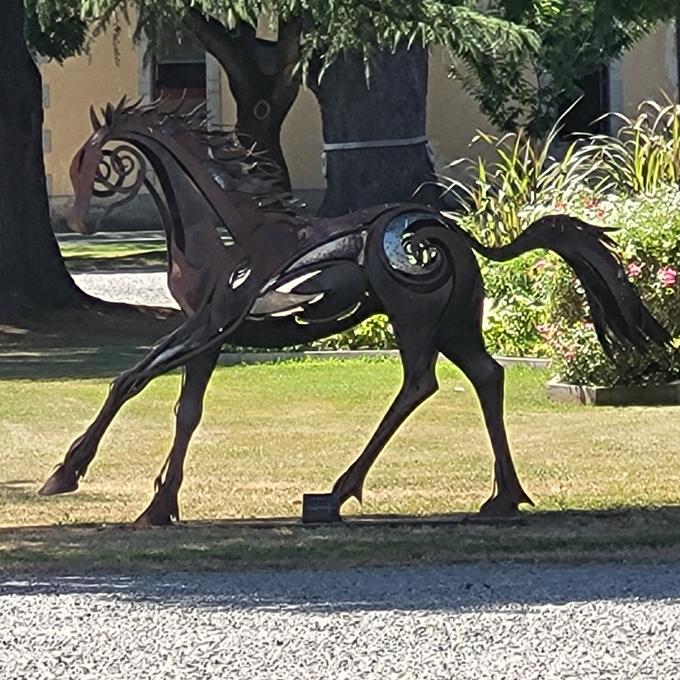 france/occitanie/tarbes/haras