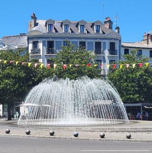 france/occitanie/tarbes/place-de-verdun