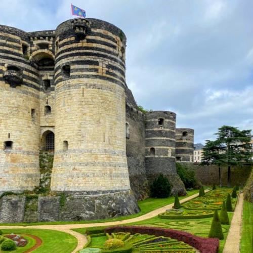 france/pays-de-la-loire/angers/forteresse-d-angers