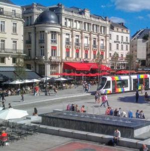 france/pays-de-la-loire/angers/place-du-ralliement