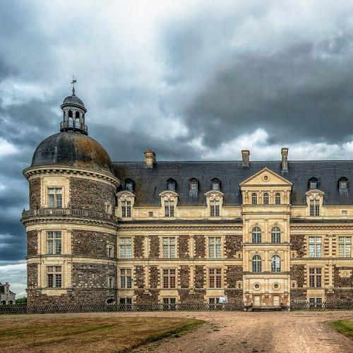 france/pays-de-la-loire/chateau-de-serrant