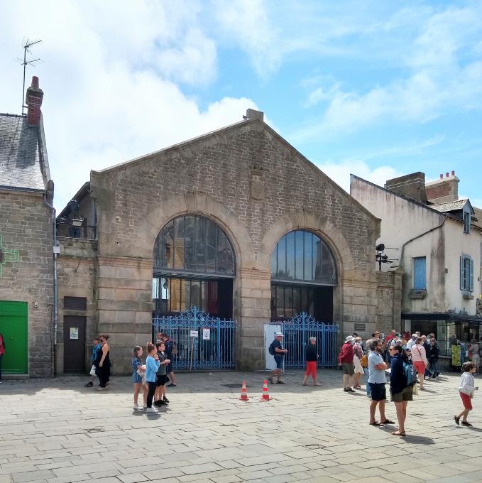 france/pays-de-la-loire/guerande/halles