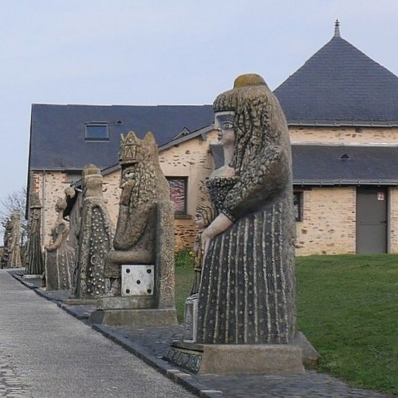 france/pays-de-la-loire/musee-robert-tatin