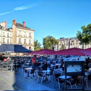 france/pays-de-la-loire/nantes/place-du-bouffay