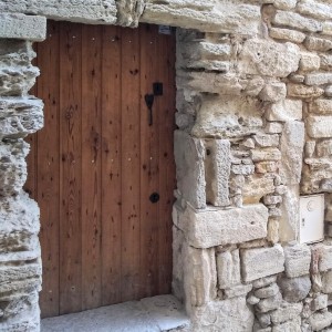 france/pays-de-la-loire/pouzauges