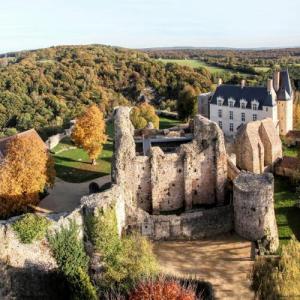 france/pays-de-la-loire/sainte-suzanne-en-mayenne