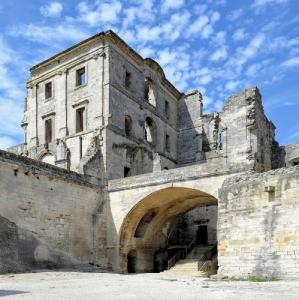 france/provence-alpes-cote-d-azur/abbaye-de-montmajour