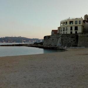 france/provence-alpes-cote-d-azur/antibes/plage-de-la-gravette