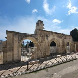 france/provence-alpes-cote-d-azur/arles/theatre-antique