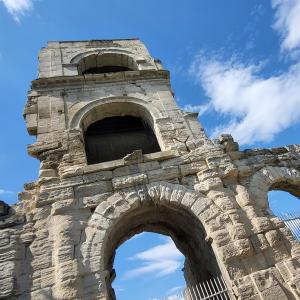 france/provence-alpes-cote-d-azur/arles/theatre-antique