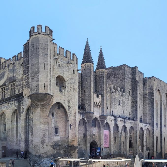 france/provence-alpes-cote-d-azur/avignon/palais-des-papes