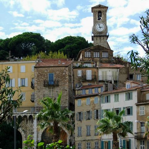 france/provence-alpes-cote-d-azur/cannes/le-quartier-du-suquet