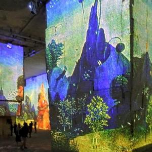 france/provence-alpes-cote-d-azur/carrieres-des-lumieres