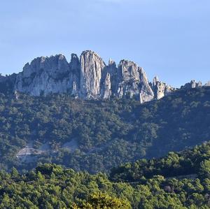 france/provence-alpes-cote-d-azur/dentelles-de-montmirail