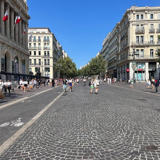 france/provence-alpes-cote-d-azur/marseille/canebiere