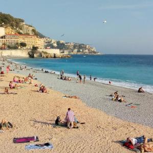 france/provence-alpes-cote-d-azur/nice/plage