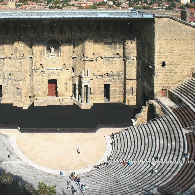 france/provence-alpes-cote-d-azur/orange/theatre-antique