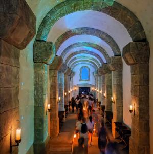 france/provence-alpes-cote-d-azur/rocher-mistral