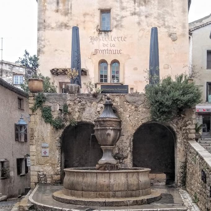 france/provence-alpes-cote-d-azur/saint-paul-de-vence/grande-fontaine