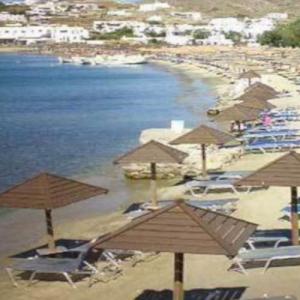 greece/mykonos/ornos-beach