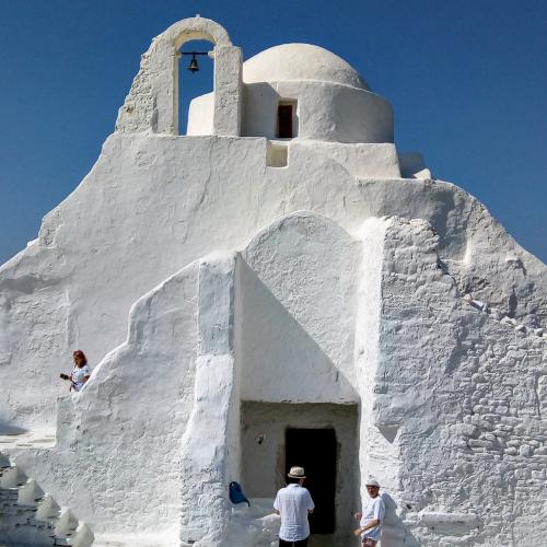 greece/mykonos/panagia-de-paraportiani-church