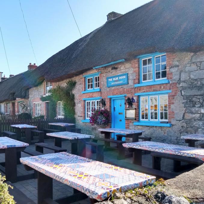 ireland/adare/thatched-cottages