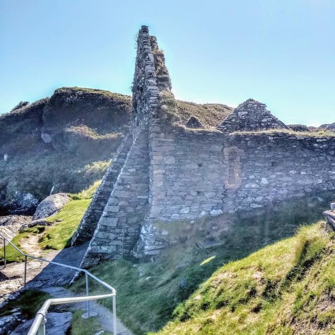 ireland/derrynane-beach/ancient-abbey