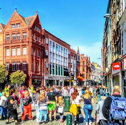 ireland/dublin/grafton-street-district