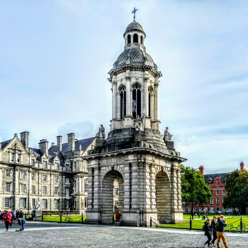 ireland/dublin/trinity-college