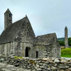 ireland/glendalough/saint-kevin-church