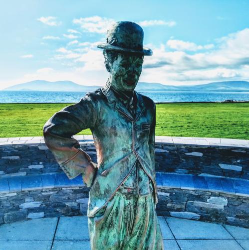 ireland/waterville/charlie-chaplin-statue