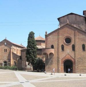 italia/bologna/basilica-di-santo-stefano