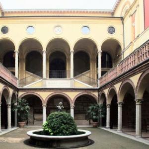 italia/bologna/museo-civico-archeologico-palazzo-galvani