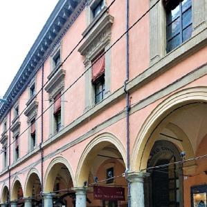 italia/bologna/museo-civico-archeologico-palazzo-galvani