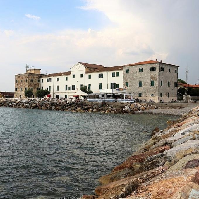 italia/marina-di-cecina