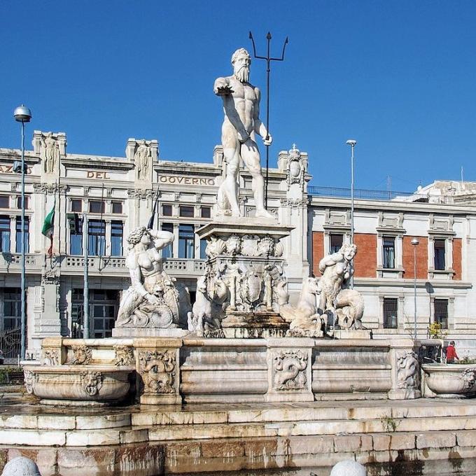 italia/messina/fontana-del-nettuno