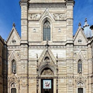 italia/napoli/duomo-santa-maria-asunta