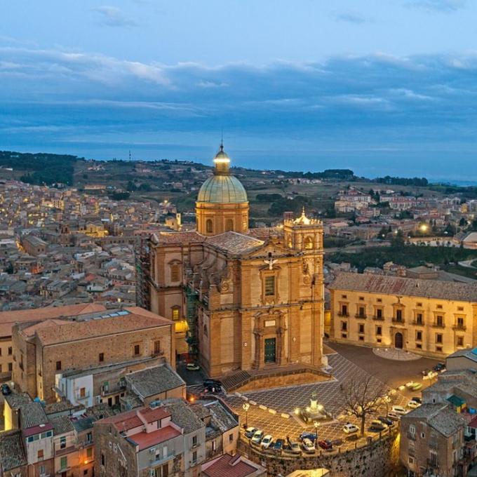 italia/piazza-armerina