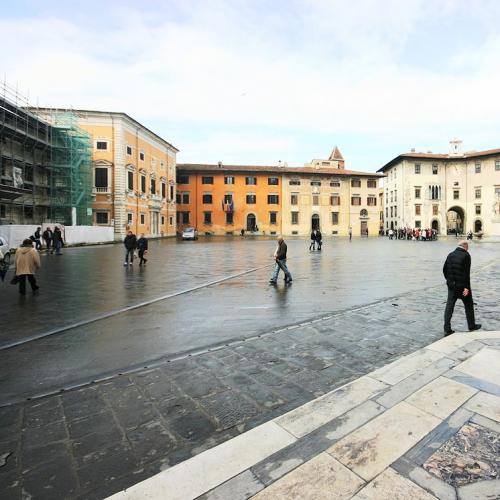 italia/pisa/piazza-dei-cavalieri