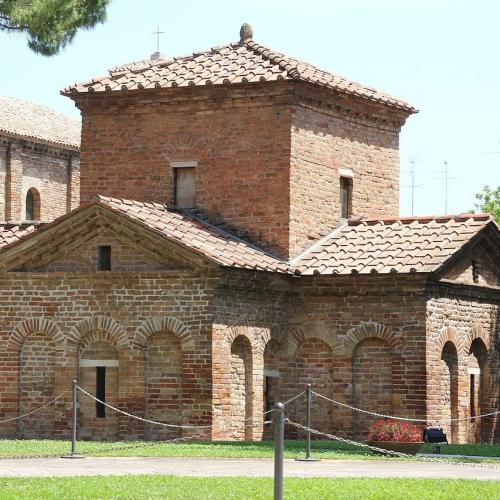 italia/ravenna/mausoleo-di-galla-placidia