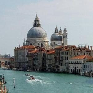 italia/venezia/basilica-di-santa-maria-della-salute