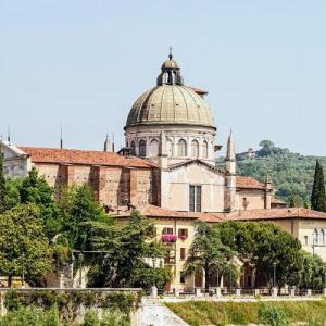 italia/verona/chiesa-di-san-giorgio-in-braida