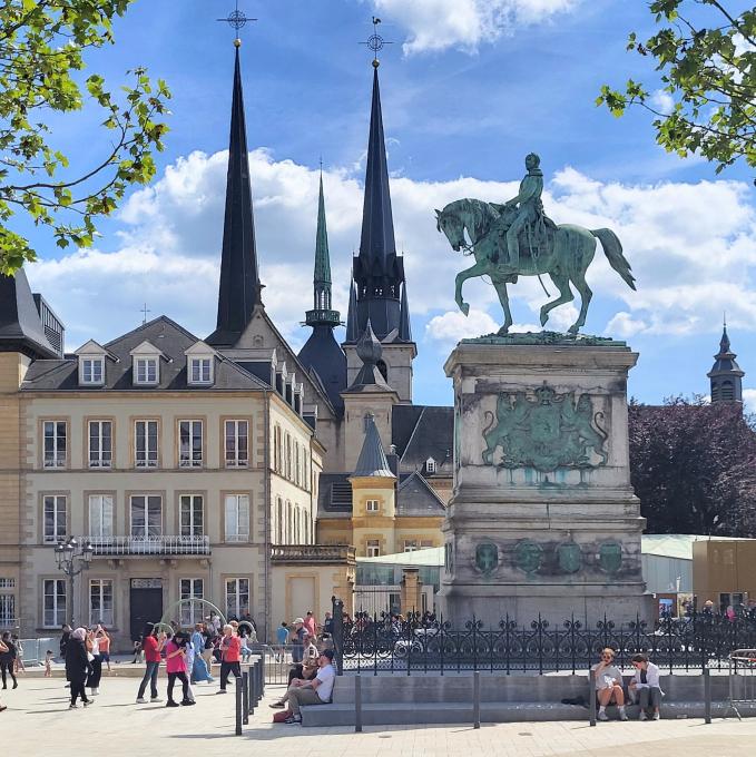 letzebuerg/letzebuerg-stad/place-guillaume-ii