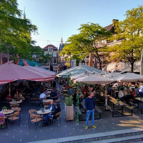 nederland/den-haag/grote-markt