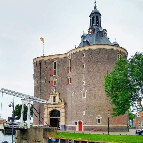 nederland/enkhuizen/drommedaris