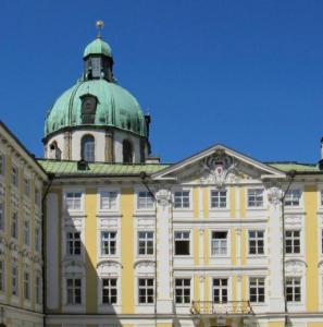 osterreich/innsbruck/kaiserliche-hofburg