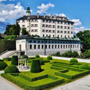 osterreich/innsbruck/schloss-ambras