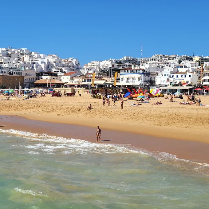 portugal/albufeira/praia-dos-pescadores