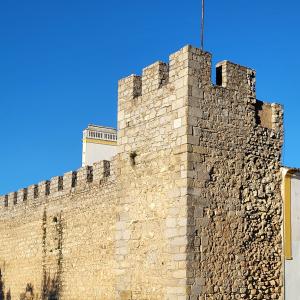 portugal/evora/muralha